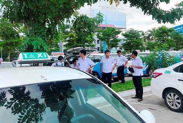 Sở GTVT Đà Nẵng trả lời về việc hàng loạt taxi từ chối chở khách tại...