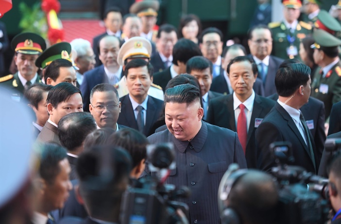 Chủ tịch Triều Tiên đến Việt Nam trên đoàn tàu bọc thép