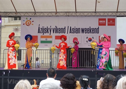Đặc sắc văn hóa Việt Nam trong lễ hội Asian Weekend 2019 ở Slovakia