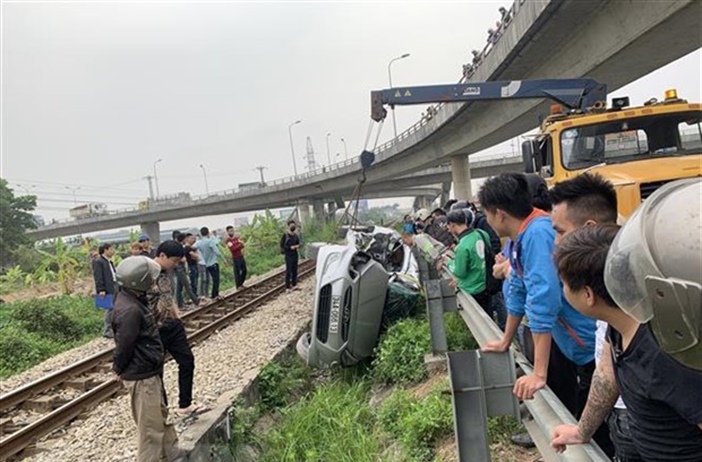 Yên Bái: Một người đàn ông bị tàu hỏa đâm chết khi đi qua đường sắt