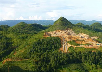 Hà Giang báo cáo về Dự án Khu du lịch tâm linh Lũng Cú và thang máy...
