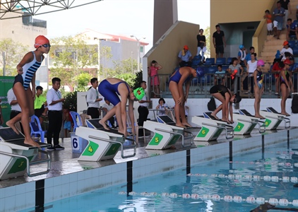 Đà Nẵng: Tập huấn kỹ năng phổ cập bơi, cứu đuối nước ở trẻ em