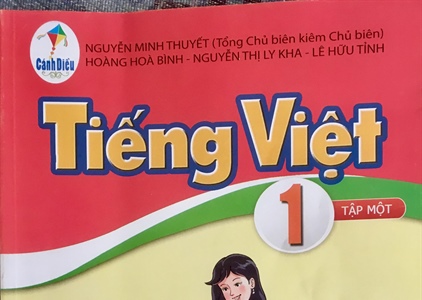 Tiếp thu, điều chỉnh nội dung sách giáo khoa môn Tiếng Việt lớp 1 của...