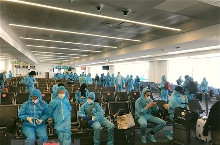 Phối hợp đưa 370 công dân Việt Nam từ Liên bang Nga về nước