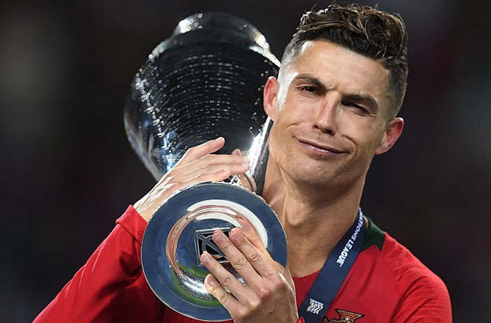 Cristiano Ronaldo tuổi 36: “Cỗ máy săn bàn” vượt thời gian