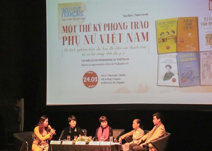 200 khán giả tham gia Toạ đàm " Một thế kỷ phong trào phụ nữ Việt Nam"
