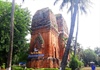 Cụm tháp Chăm ngàn tuổi độc đáo ở Bình Định hút khách check-in