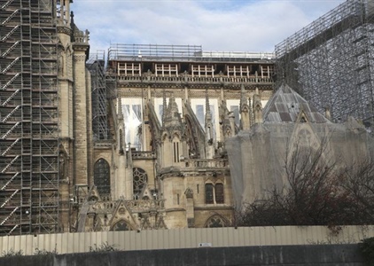 Việc xây dựng lại Nhà thờ Đức Bà có thể mất tới 20 năm