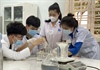 Sinh viên sản xuất 4.000 chai nước rửa tay sát khuẩn phòng dịch Covid-19