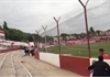 HLV bóng đá bị bắn trong trận đấu tranh hạng 3 của Argentina