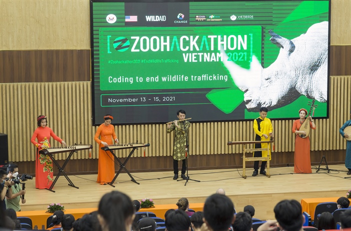 Hơn 120 sinh viên Việt Nam thi tìm kiếm giải pháp công nghệ vì động vật...