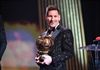 Messi lần thứ bảy đoạt Quả bóng vàng