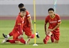 Tiền vệ Hùng Dũng chưa thể cùng tuyển Việt Nam sang Singapore dự AFF Cup