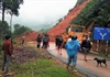 Quảng Nam: Sạt lở đồi, nhiều xã ở vùng cao bị cô lập