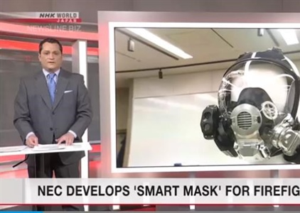 Nhật Bản chế tạo mặt nạ phòng độc thông minh cho lính cứu hỏa