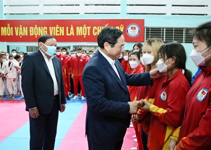 Thủ tướng động viên Đoàn thể thao Việt Nam và kiểm tra công tác chuẩn...