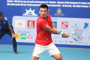 Quần vợt Việt Nam thi đấu khởi sắc