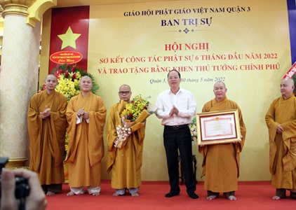 Phật giáo Quận 3, TP.HCM đón nhận Bằng khen của Thủ tướng Chính phủ