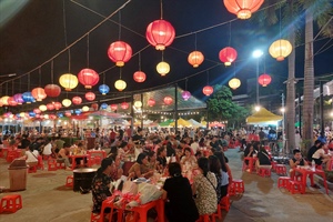 Đà Nẵng:  Hút khách từ dịch vụ ban đêm