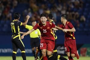 U19 Việt Nam vào chung kết giải Quốc tế ở Bình Dương