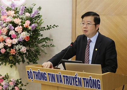 Thứ trưởng Nguyễn Thanh Lâm: “Chúng ta phải làm lành mạnh không gian mạng”