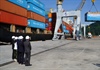 Mở tuyến vận tải container nội địa đầu tiên đến Cảng Chân Mây