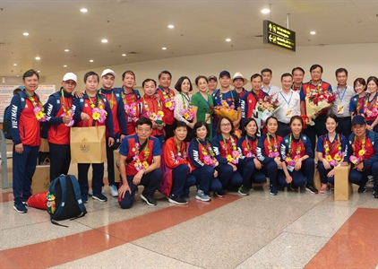 Đoàn Thể thao Việt Nam về nước sau thành công tại SEA Games 32