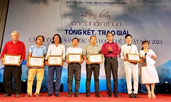 Kiên Giang trao giải cuộc thi sáng tác văn học nghệ thuật