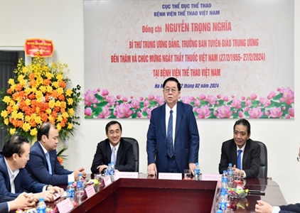 Trưởng Ban Tuyên giáo Trung ương thăm Bệnh viện Thể thao Việt Nam