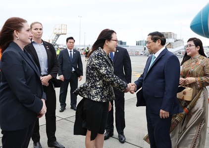 Thủ tướng Phạm Minh Chính tới Auckland, bắt đầu thăm chính thức New Zealand