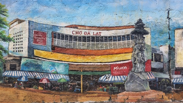 Lâm Đồng: Độc đáo bích họa trên các bờ taluy đường phố Đà Lạt, thu hút du  khách